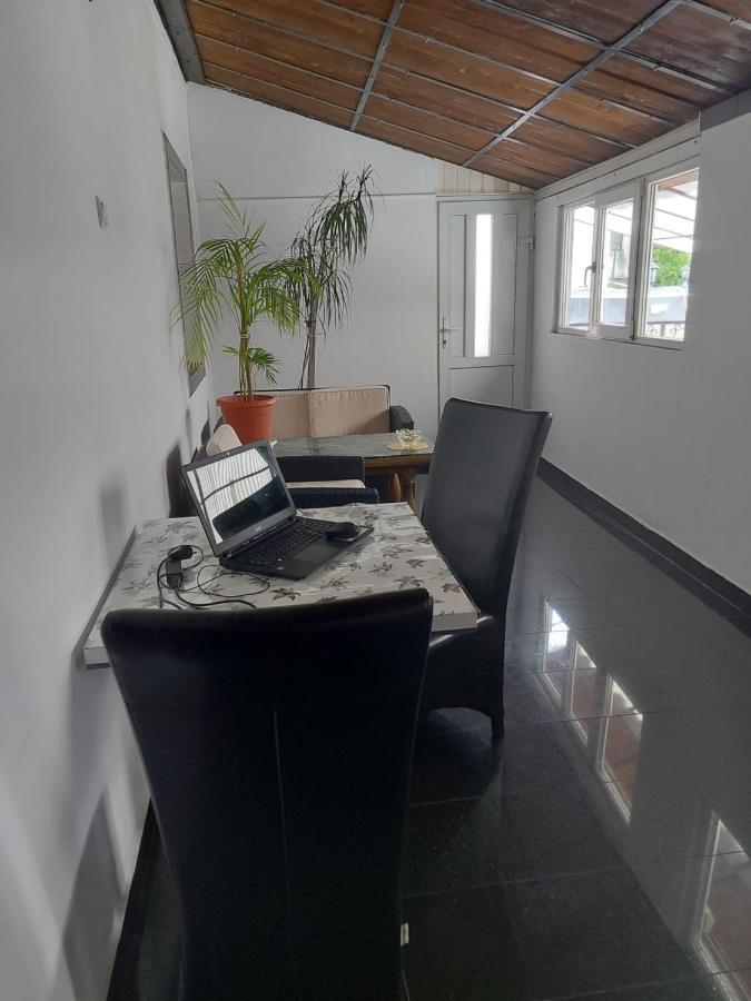 Cataleya Apart Home Oradea Ngoại thất bức ảnh